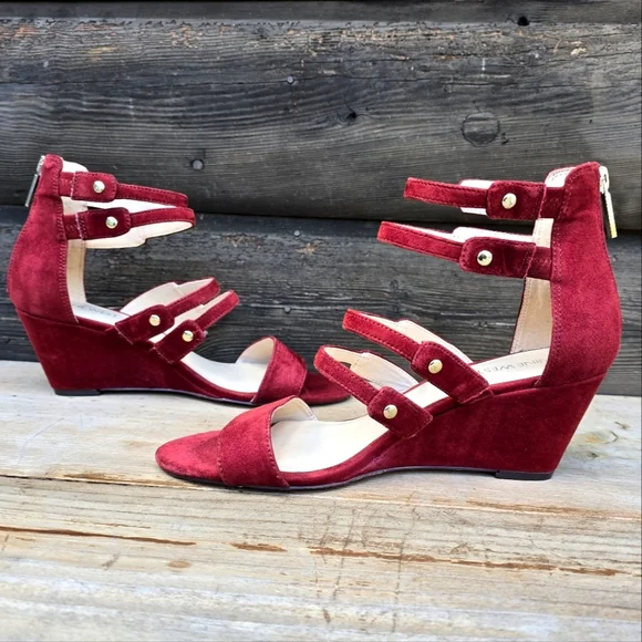 Nine West NEW!! Willison Red Wine Seude, Gold Studded Caged, Wedge Sandal. 9.5M - Picture 5 of 15